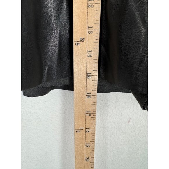 Hunter Brown faux leather pleated Y2K‎ mini skort ruffle black sz L - Picture 6 of 9